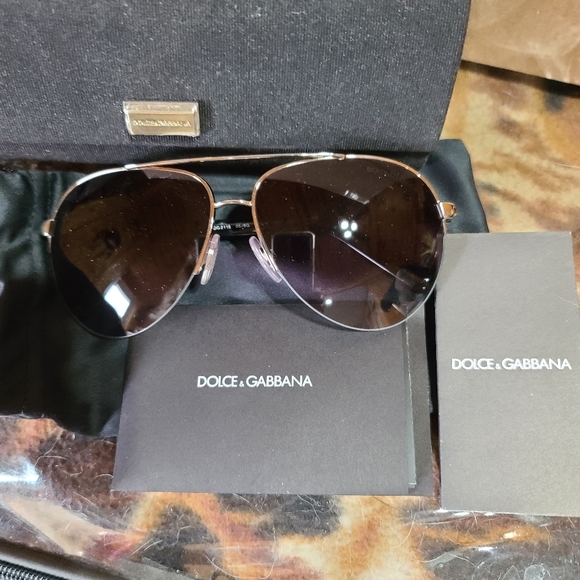 Dolce Gabbana Sunglasses Aviator NWOT - Picture 2 of 4